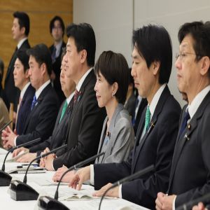 Japoneses processam o governo por atuação 