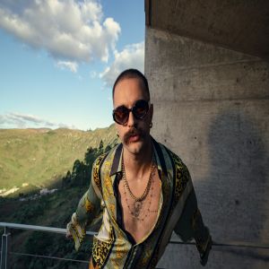 5ª Edição do projeto ‘Encontros Musicais’ apresenta Rodrigo Alarcon no Teatro SESIMINAS