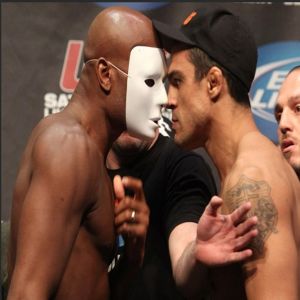Anderson Silva e Vitor Belfort em luta de boxe Minotauro revela a ideia de aranhas