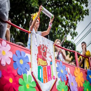 Bloco Filhas de Clara encerra o carnaval de BH com mensagem sobre preservação ambiental