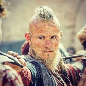 Vikings: Ator entra para o elenco de novo filme da Netflix 