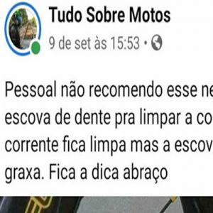 Dica do dia: Não limpa a corrente da moto com a escova
