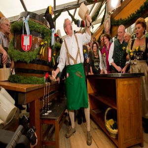 Já pensou como seria o aniversário de uma cervejaria?