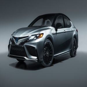 Conheça Toyota Camry 2021