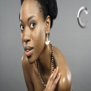 100 anos de beleza queniana em um vídeo