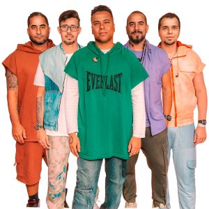 Show da turnê Sorriso Maroto - As Antigas já é sucesso em MG