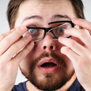 Como consertar óculos quebrados com estas 5 dicas