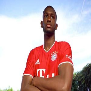 Bayern de Munique anuncia Tanguy Kouassi, jovem zagueiro ex-PSG