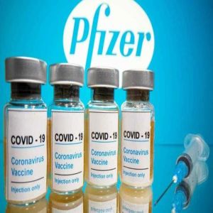 Especialista pede cautela em relação à vacina da Pfizer