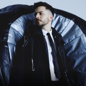 Junior chega com show “Solo Tour” em Belo Horizonte