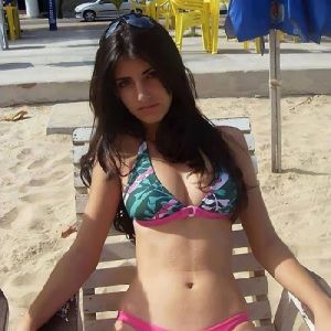 Daí você vai na praia com sua namorada, maaas...