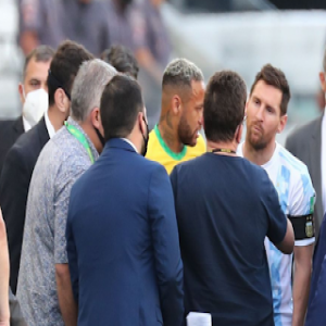 Partida entre Brasil e Argentina é interrompida 