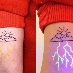 Tatuadora faz tatuagens brilhantes que parecem ganhar vida