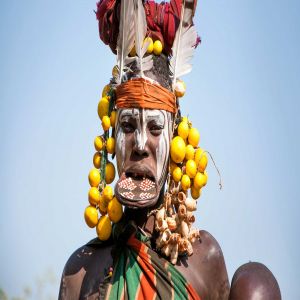 A tradição do disco labial na tribo Mursi