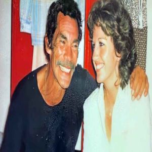 Ramón Valdés, o Seu Madruga de ‘Chaves’, aparece em foto rara ao lado do irmão no Instagram