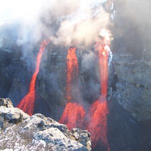 Os 9 vulcões mais ativos do mundo