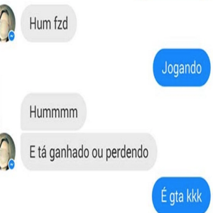 Essa garota achou que estava sendo cantada e acabou passando vergonha