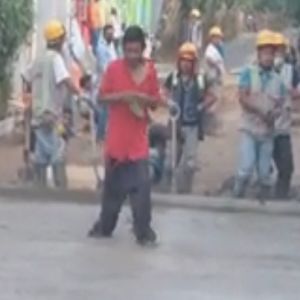 Olha a audácia do rapaz