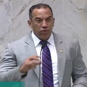 O deputado do Death Note