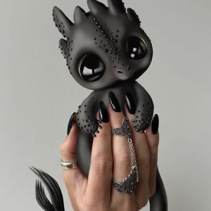 Unhas criativas: Explorando o mundo das manicures artísticas no Instagram