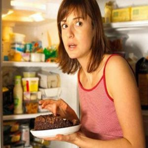 Veja o que pode ser a fome excessiva e como controlar