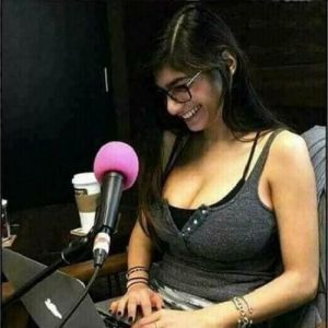 Convida ai seu amigo pra ver todos os vídeos desta grande cantora