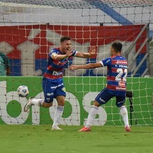 Fortaleza bate o São Paulo no Castelão e se classifica para as semifinais da Copa do Brasil 2021