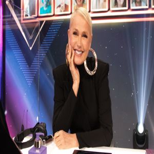 Xuxa Meneghel assina com a som livre e lança álbum inédito