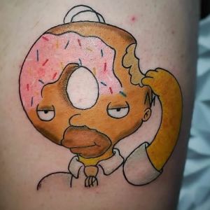 42 tatuagens engraçadas das quais ninguém pode deixar de rir