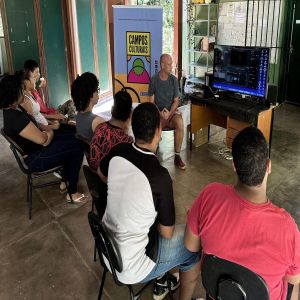 Morro do Papagaio recebe oficina gratuita de cinema do projeto Campos Culturais