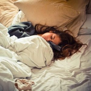 Pessoas preguiçosas para levantar da cama são mais inteligentes (aponta estudo)