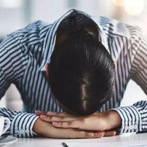 17 dicas para se sentir mais feliz quando estiver estressado