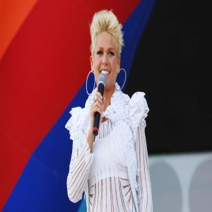Xuxa diz que Bíblia precisa ser reescrita em resposta a um vídeo do pastor Silas Malafaia