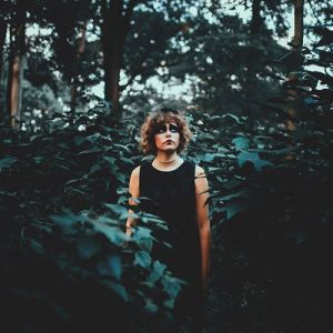 O mal prega a tolerância até que se torne dominante. A partir daí ele procura silenciar o bem